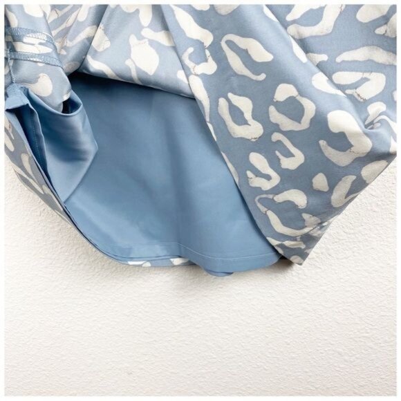 Ann Taylor Blue Silk Leopard Print‎ Dress Size 6P - Picture 5 of 8